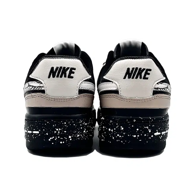 Nike Gamma Force "Black White"