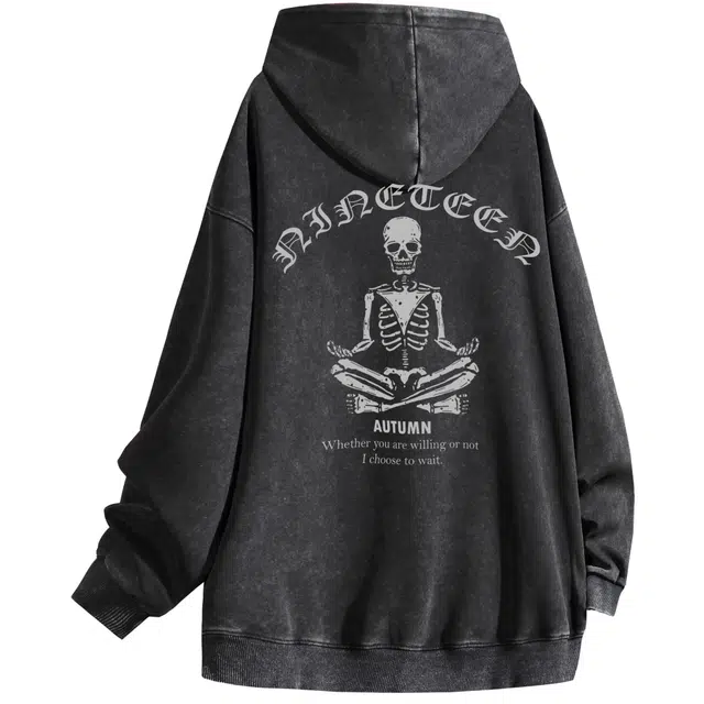 NINETEEN AUTUMN logo