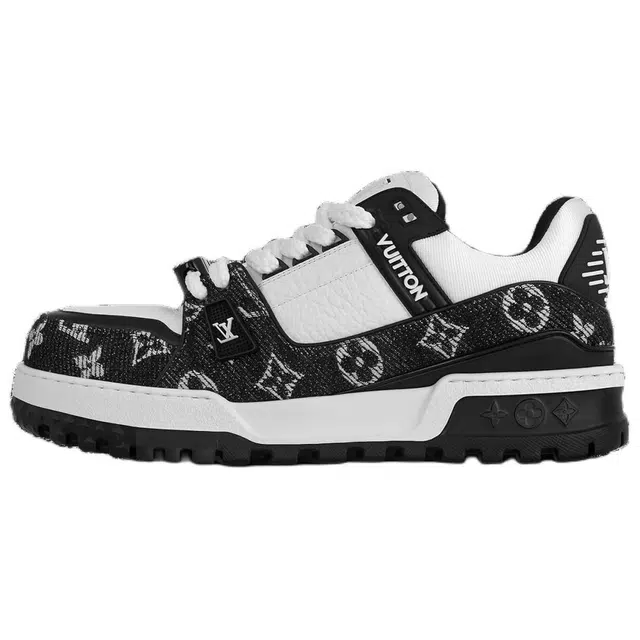 LOUIS VUITTON Trainer Maxi