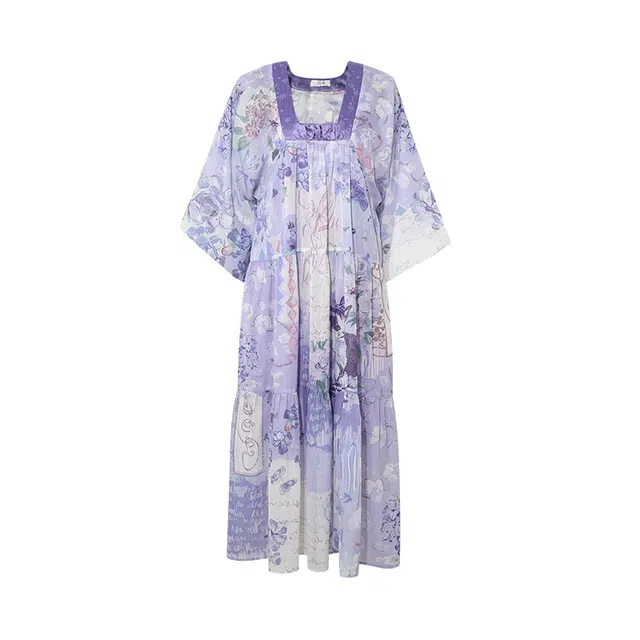 两三事 迎风启航 紫色度假灯笼袖方领宽松型温柔风印花裙长袖连衣裙 女款