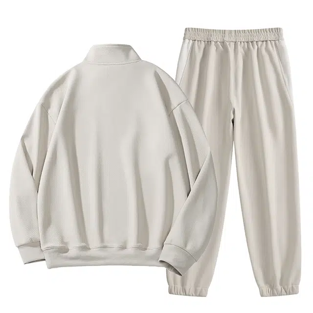 CASAMIA T