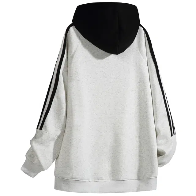 NINETEEN AUTUMN logo