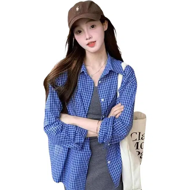 CASTLE WOODS chic