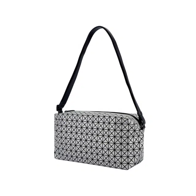ISSEY MIYAKE Saddle