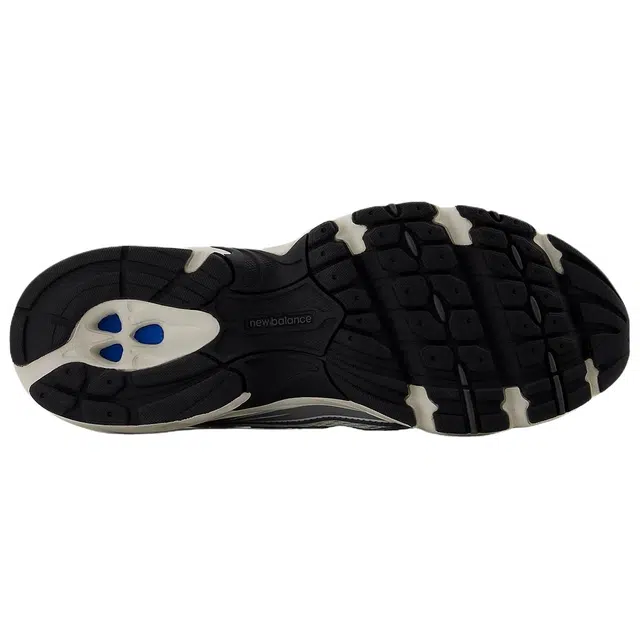 New Balance NB 740