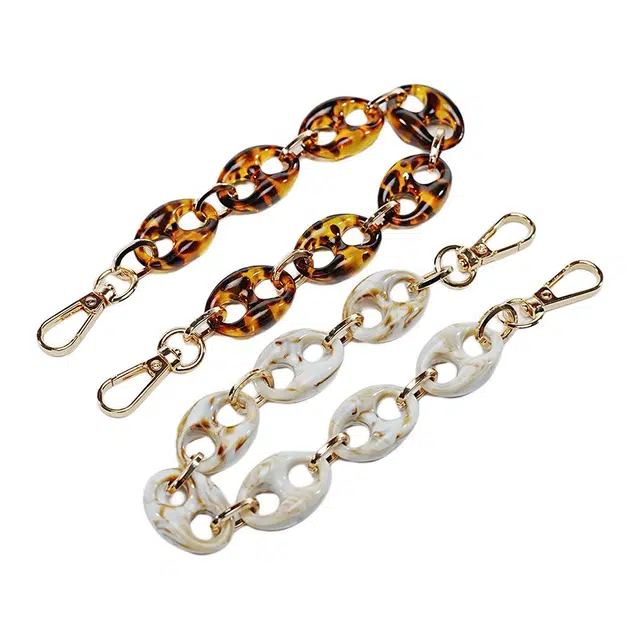 P7U purple seven up COACH Cally17