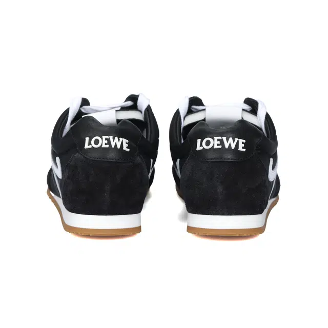 LOEWE Ballet Runner 2.0
