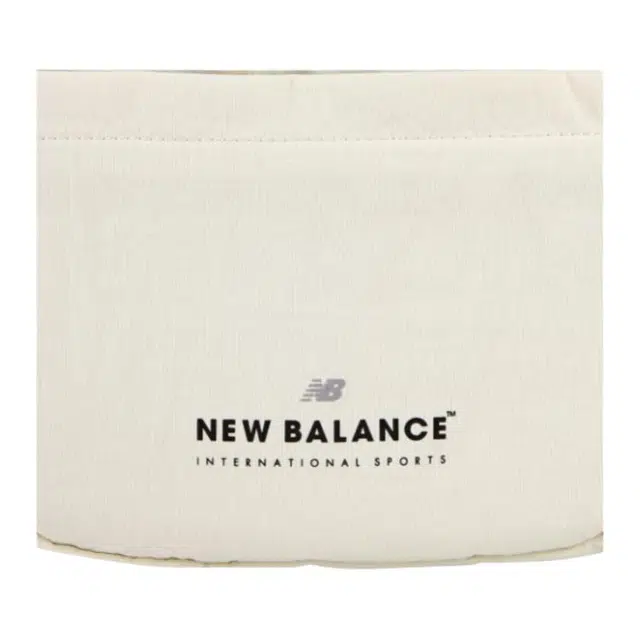 New Balance Essential