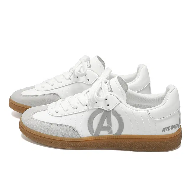 MARVEL Avengers Classic Low-Top Sneakers