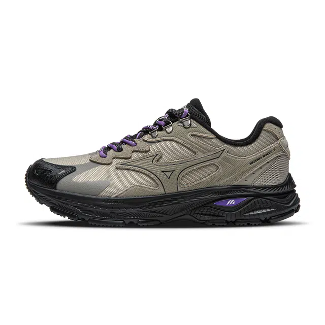 Mizuno Racer S