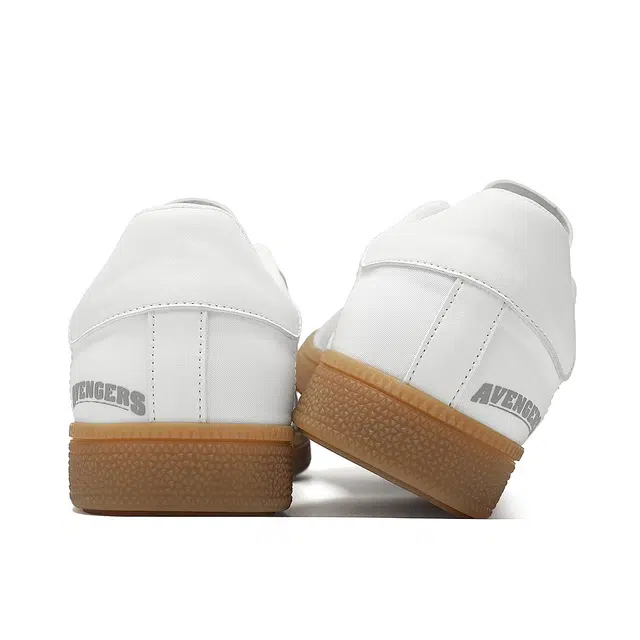 MARVEL Avengers Classic Low-Top Sneakers