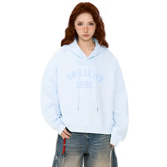 荟萃阁 经典百搭薄款宽松刺绣花连帽上衣韩版女装卫衣 女款