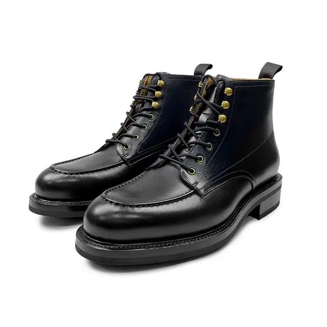 ANTONIO BAREZZI Classic Leather Short Boots