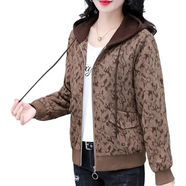 缪斯的诱惑 春秋舒适柔软时尚满印口袋拼接百搭简约设计拉链宽松休闲开衫外套运动户外防风长袖夹克软壳衣连帽棒球服 女款