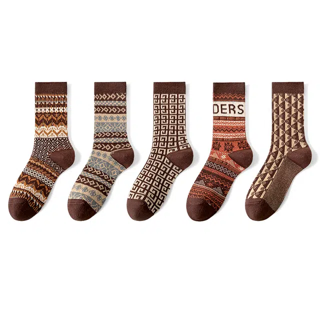 潞优野 复古民族风美拉德系抗起球双针无骨棉袜堆堆秋冬款中筒袜 女款