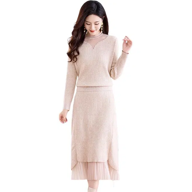稻草人 简约时尚百搭舒适上衣裙子秋冬针织套装 女款