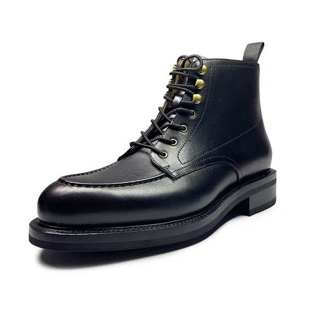 ANTONIO BAREZZI Classic Leather Short Boots