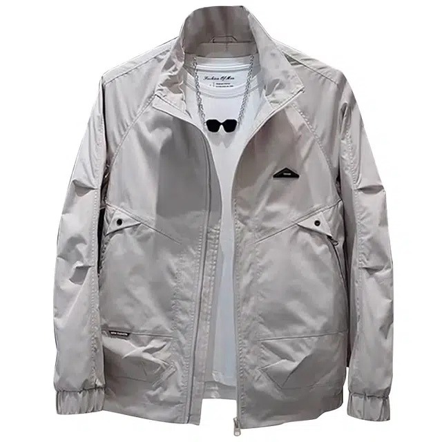 M17 STUDIO cargo