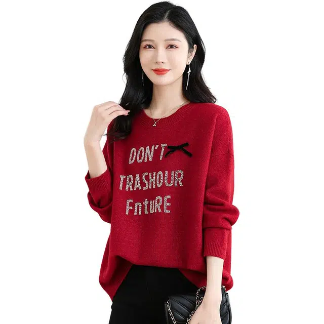 稻草人 圆领宽松舒适字母柔软保暖秋冬针织衫 女款