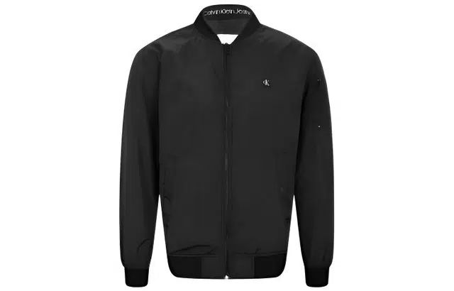 CKCalvin Klein Calvin Klein FW22 Logo