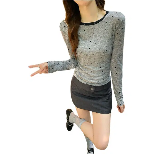 Kiki Clothing Boutique T