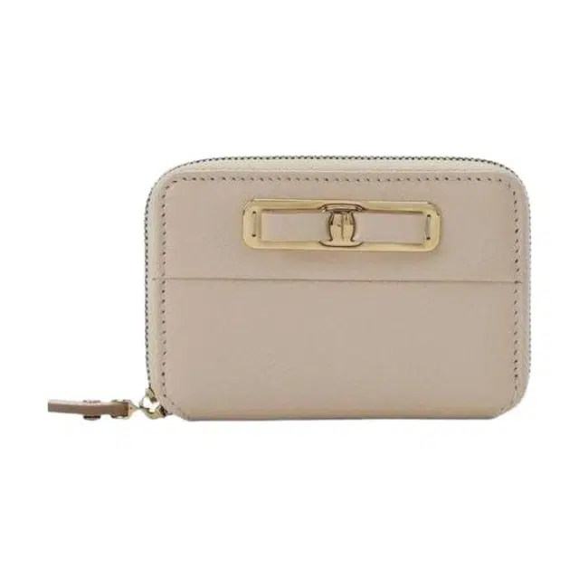 FERRAGAMO
