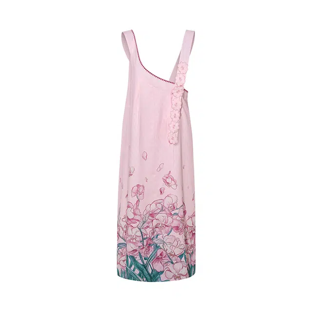 两三事 暖色甜梦 复古甜美可爱温柔优雅简约时尚休闲宽松舒适日常立体印花不对称吊带背带裙无袖连衣裙 女款