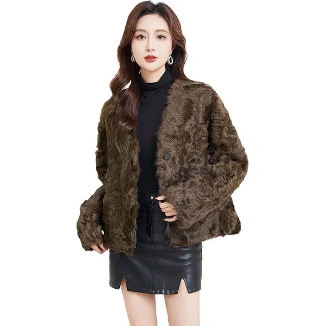 比利斯山羊 时尚小湖羊皮毛一体皮草外套 女款