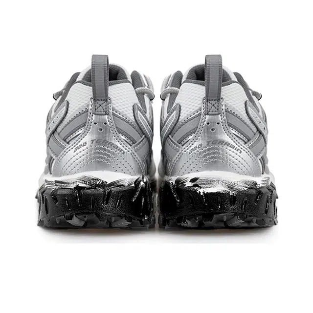 New Balance NB 410 V5