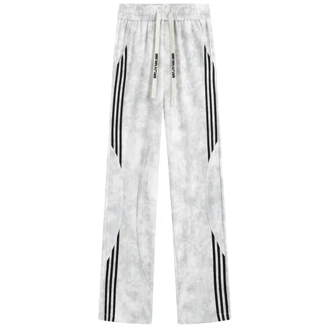 NINETEEN AUTUMN logo