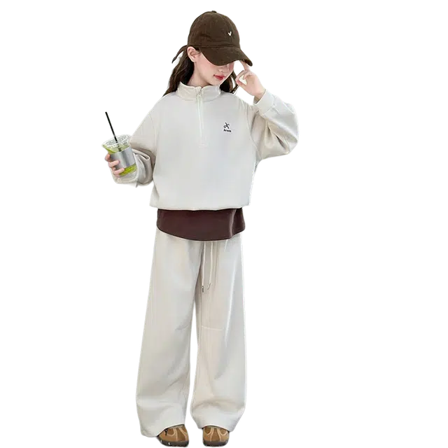 MUMUWU HOUSE 2025polo