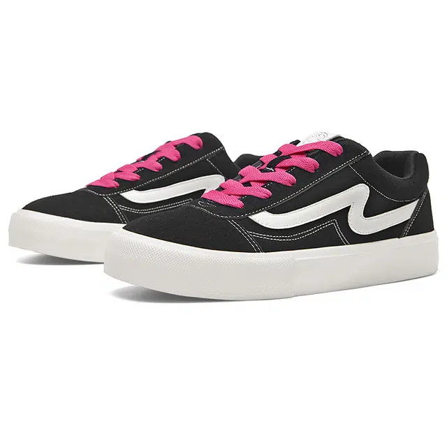 Doraemon Canvas Low Top Sneakers