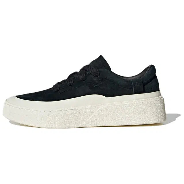 adidas Labcourt