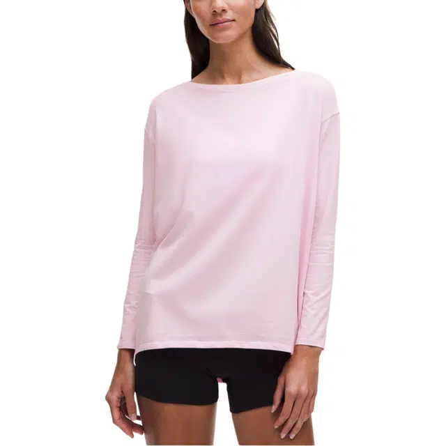 lululemon Back In Action T