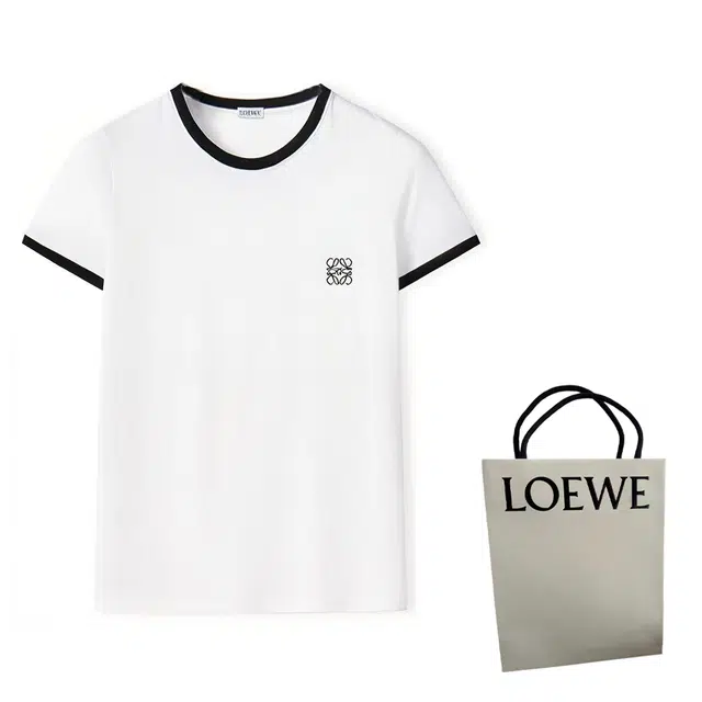 LOEWE FW22 AnagramLogoT