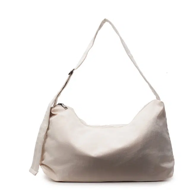 巴朗熊 韩版简约大容量轻便纯色 涤纶 斜挎单肩包 常规 男女同款情侣款 多色