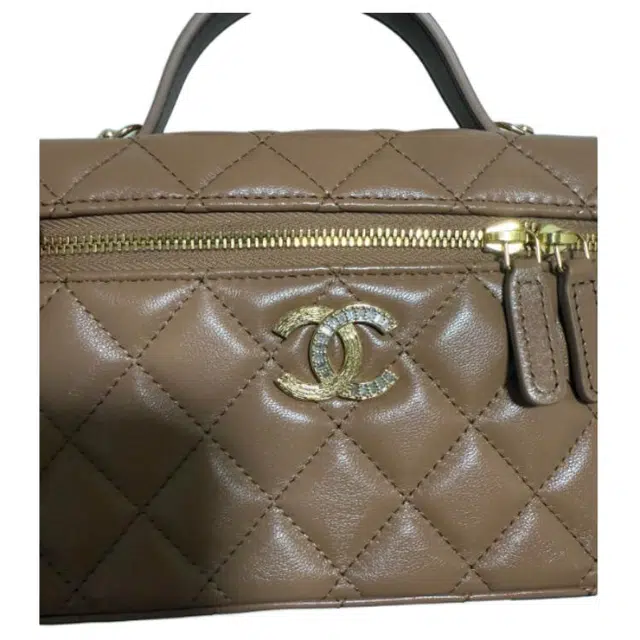 CHANEL 25B