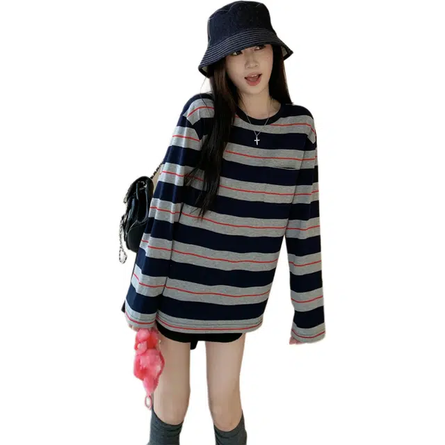 Kiki Clothing Boutique miut T