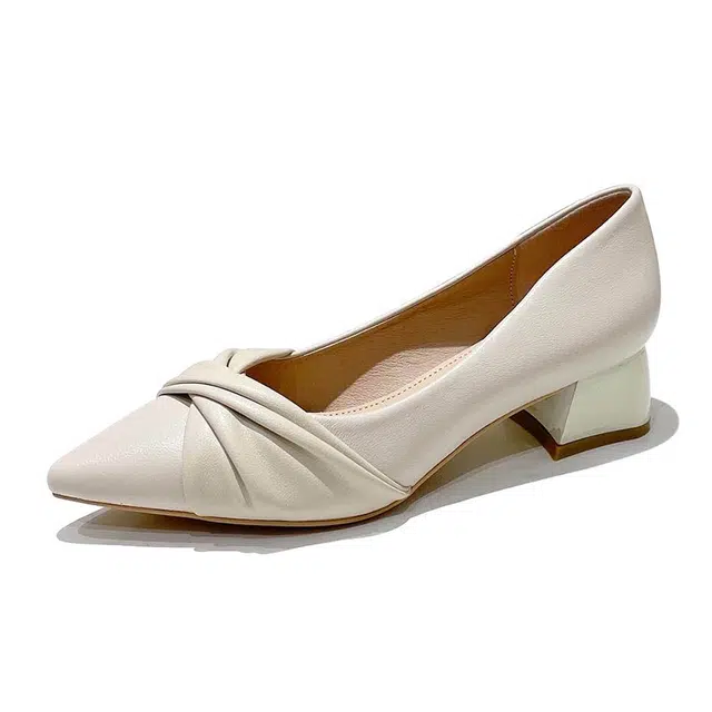 敦奴 皮革  优雅精致 气质简约百搭  尖头 小香风  韩版软皮中跟   法式职场通勤约会  显瘦显身材 休闲单鞋 女