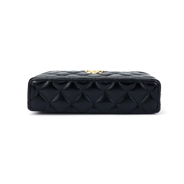 CHANEL 25B