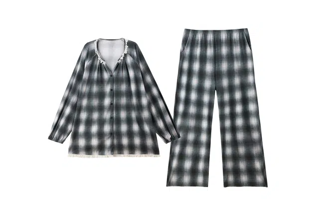 俏薇妮 【云柔织】春秋带胸垫一体长袖格子家居服可外穿睡衣套装 女款