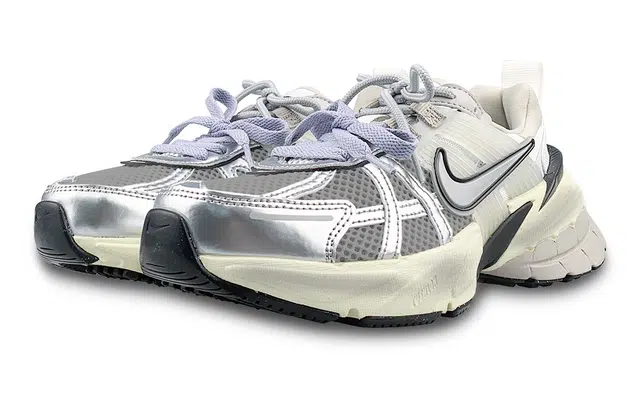 Nike V2K Run ZR Silver Gray