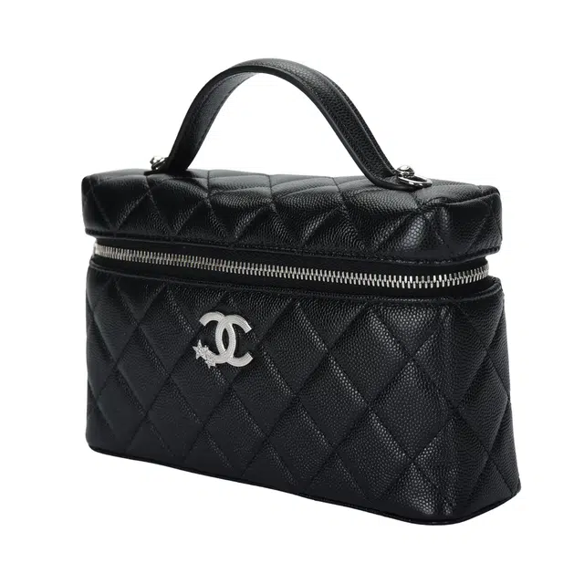 CHANEL 25B LP Logo