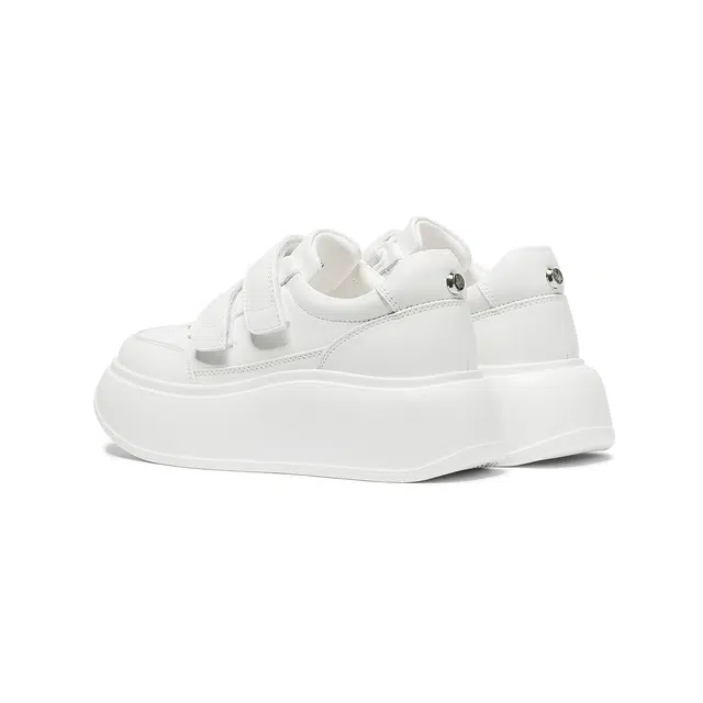 Coup De Foudre Low Top Sneakers