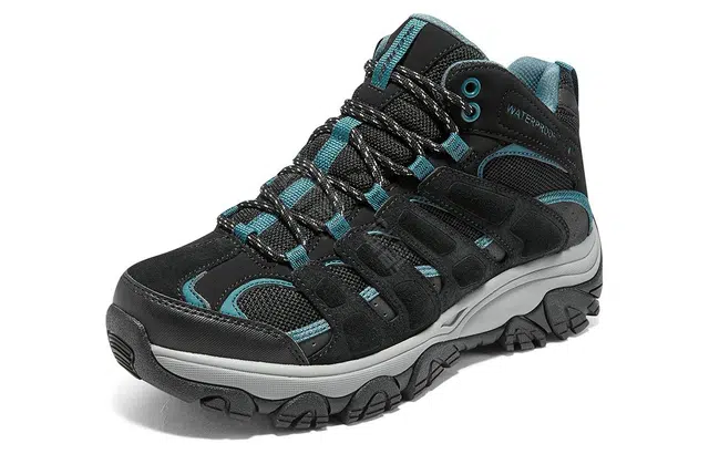 Skechers Go Walk Outdoor