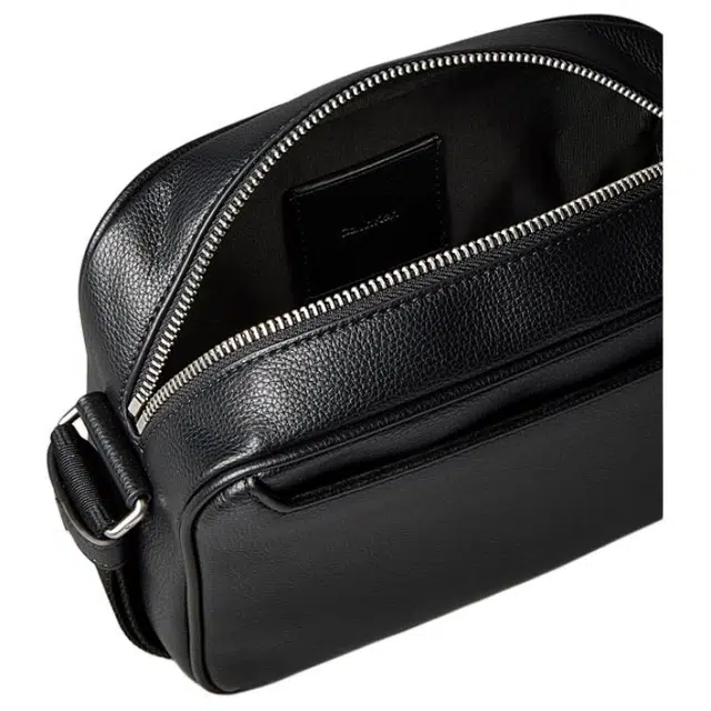 CALVIN KLEIN PU