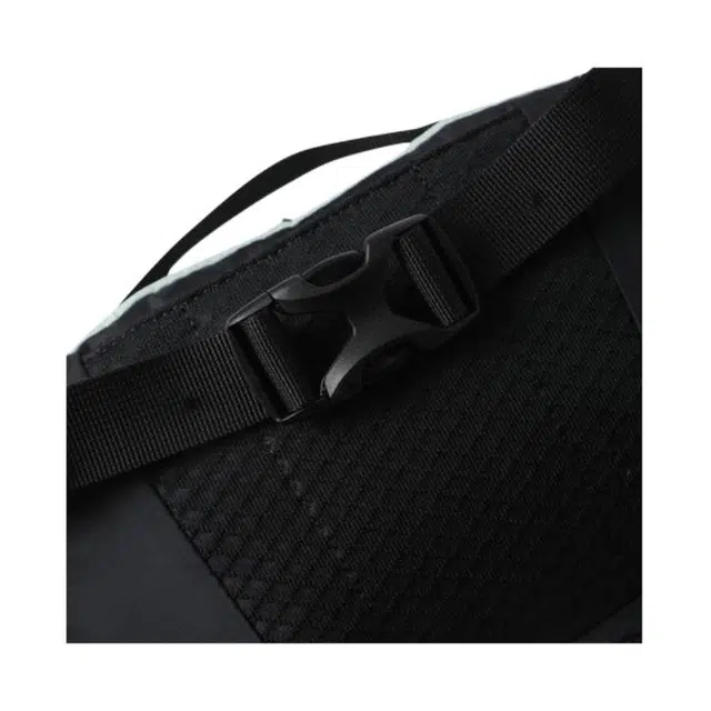SALOMON MONT2LLogo
