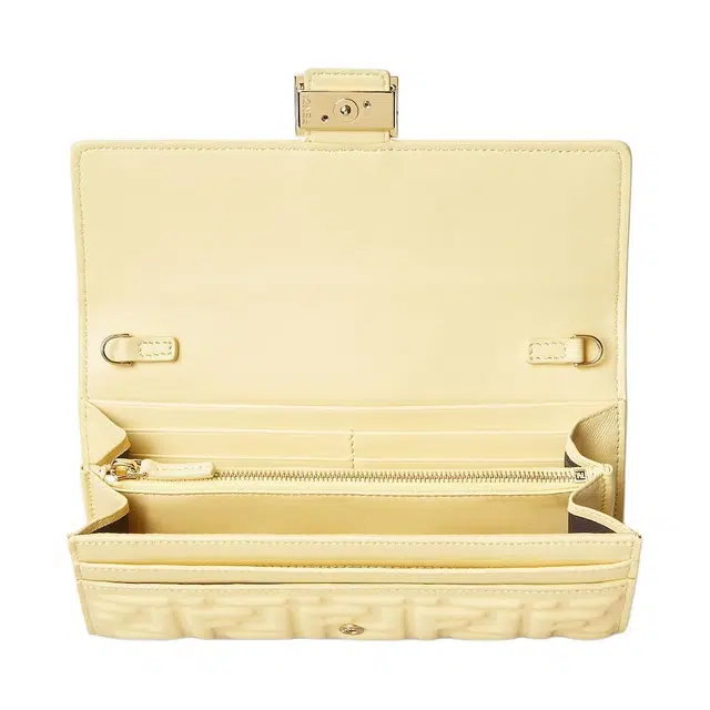 FENDI Baguette