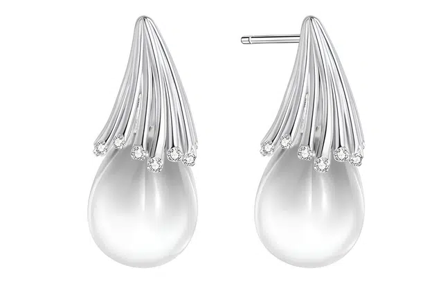 石头记 小众精致耳饰 晶体透亮纯净 清透氛围感白月光 优雅高级感 约会通勤百搭贵气感#好运  礼盒款天然 白水晶 耳环 女款