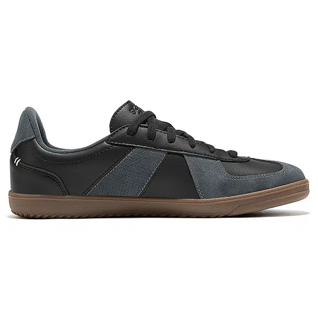 Skechers Court Classics